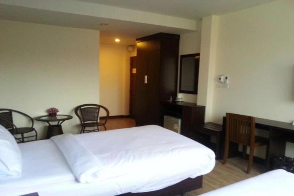 Ponburi Hotel Nan Εξωτερικό φωτογραφία