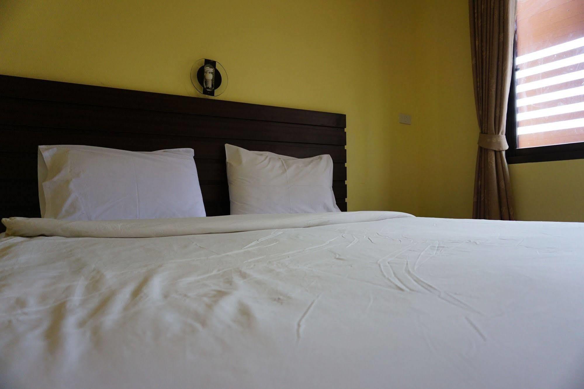 Ponburi Hotel Nan Εξωτερικό φωτογραφία